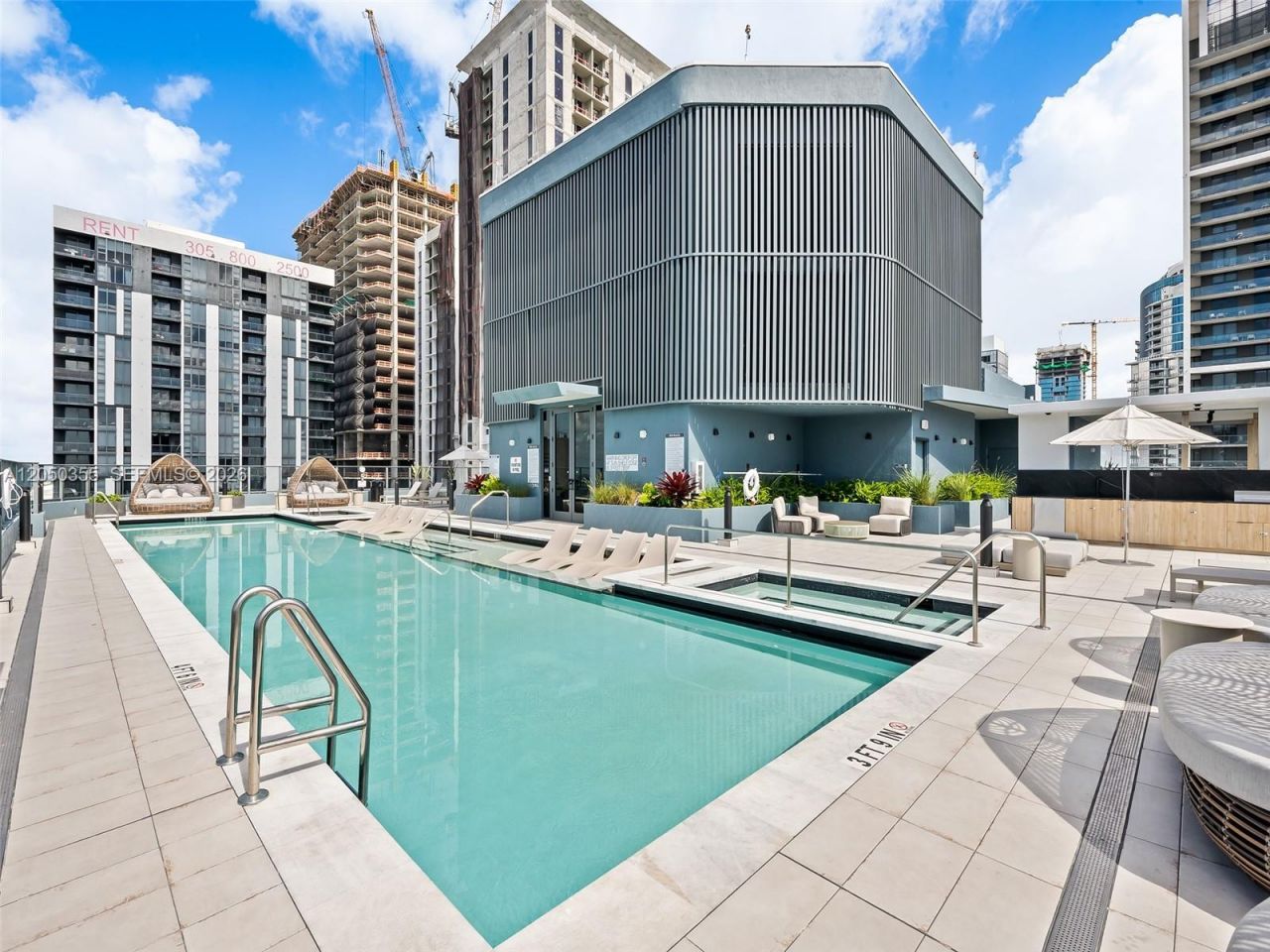 121 NE 5th St, Unit 3704, Miami, FL 33132 Photo
