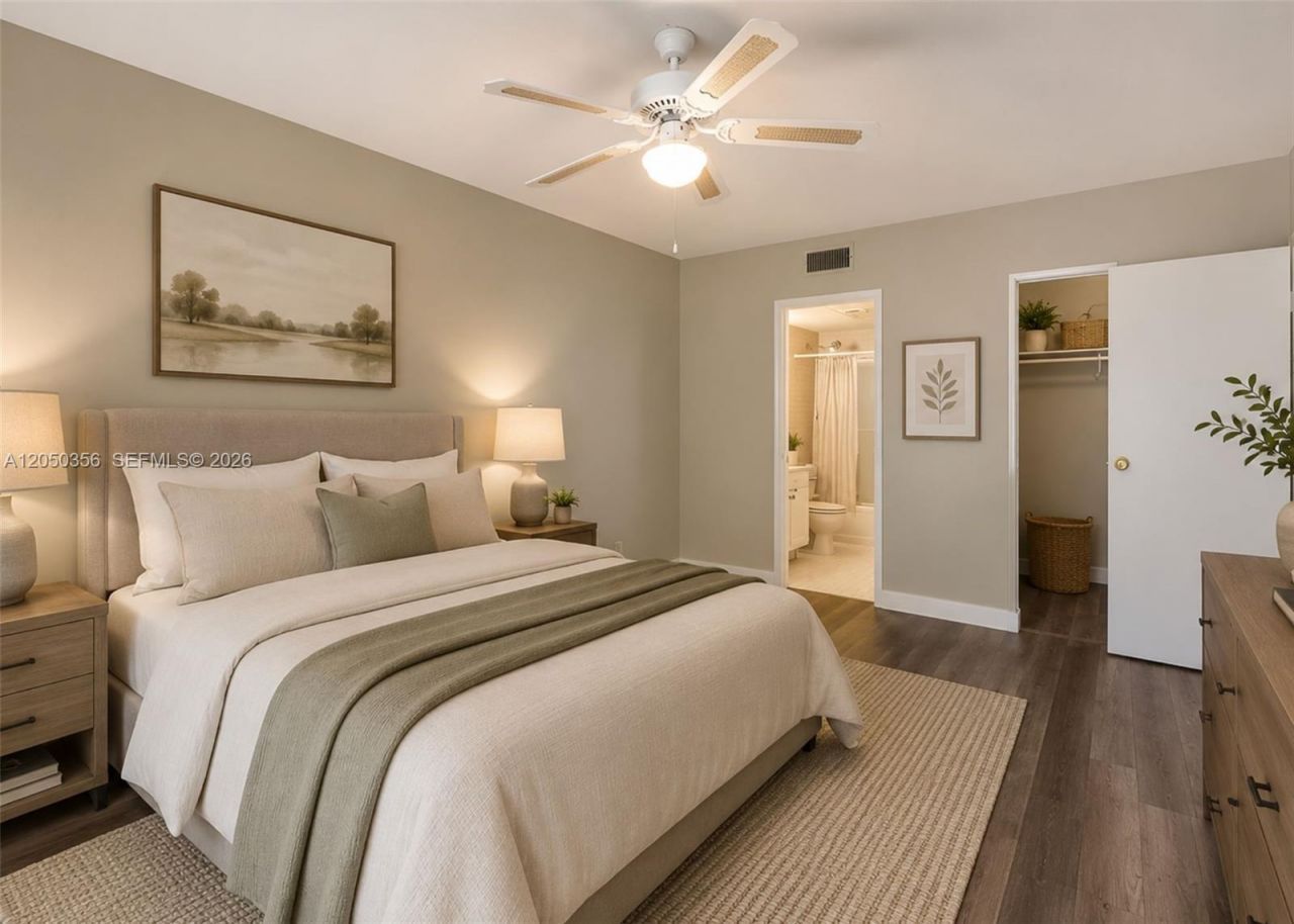 1030 Country Club Dr, Unit 405, Margate, FL 33063 Photo
