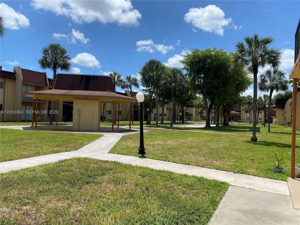 2840 NW 55th Ave , Unit 2D, Lauderhill, FL 33313