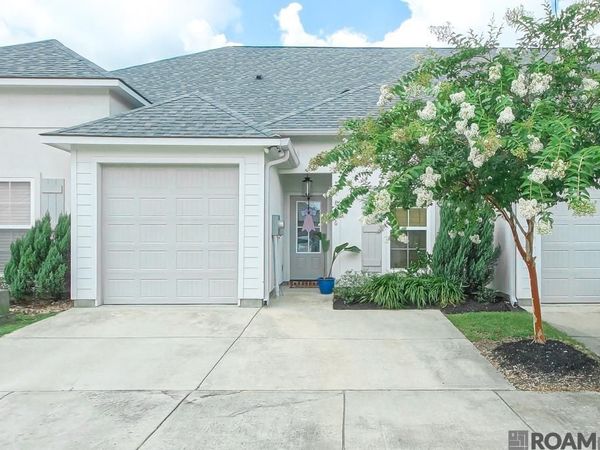 8136 Village Lake Ave, Baton Rouge, LA 70820