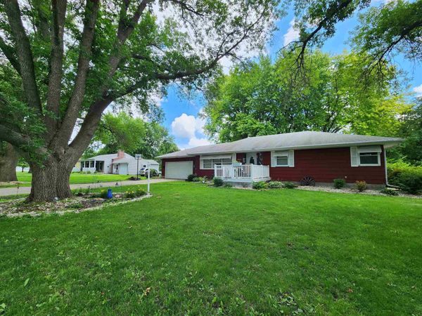 108 7th Street Street S, Swea City, IA 50590