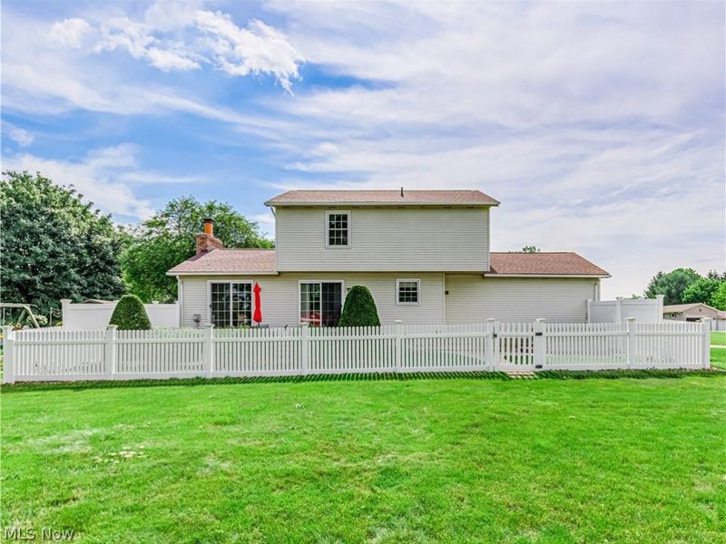 12203 Shoshone Avenue NW, Uniontown, OH 44685 Photo 28