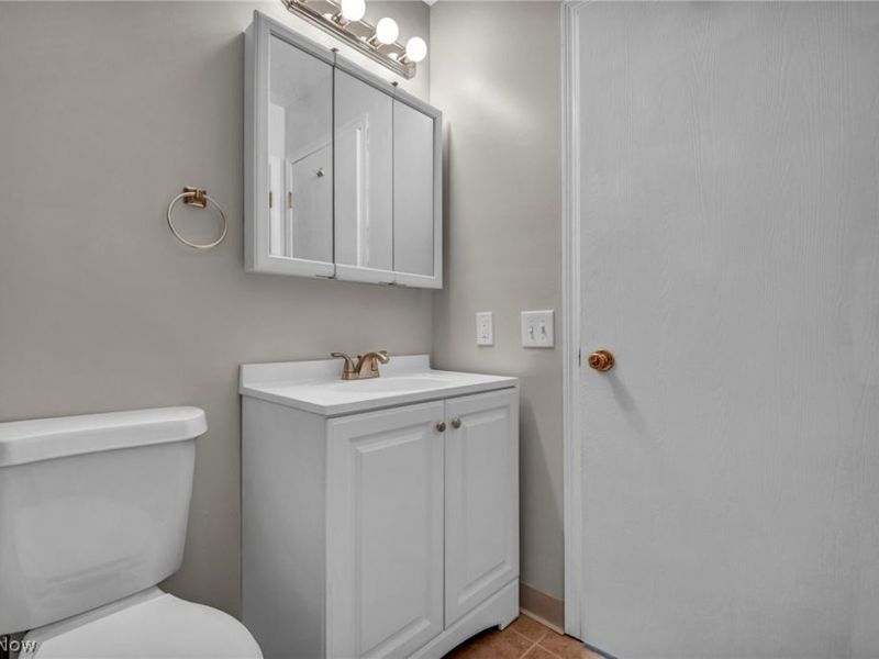 3773 Thurgood Avenue, Cleveland, OH 44115 Photo 17
