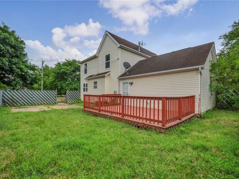 3773 Thurgood Avenue, Cleveland, OH 44115 Photo 6