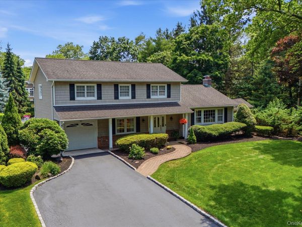 26 Lorijean Lane, East Northport, NY 11731