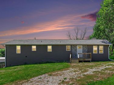 2307 Murray Road, Plattsmouth, NE 68048