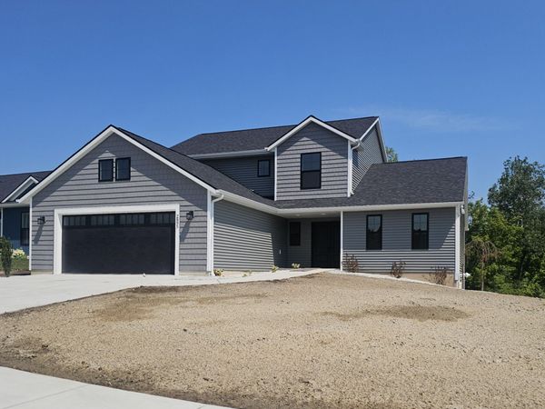 2895 Wildflower Lane SE, Kentwood, MI 49512