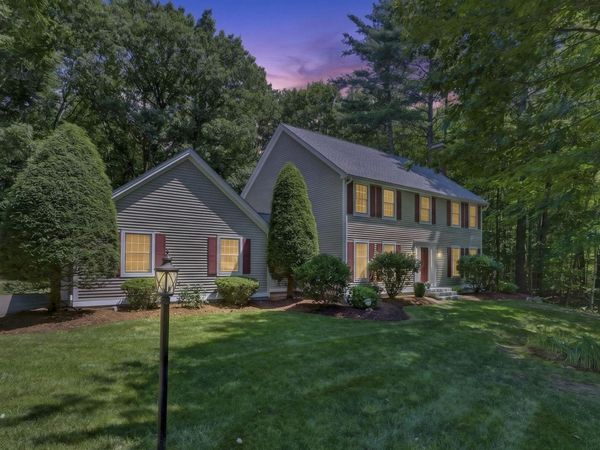 83 Rosewell Road, Bedford, NH 03110