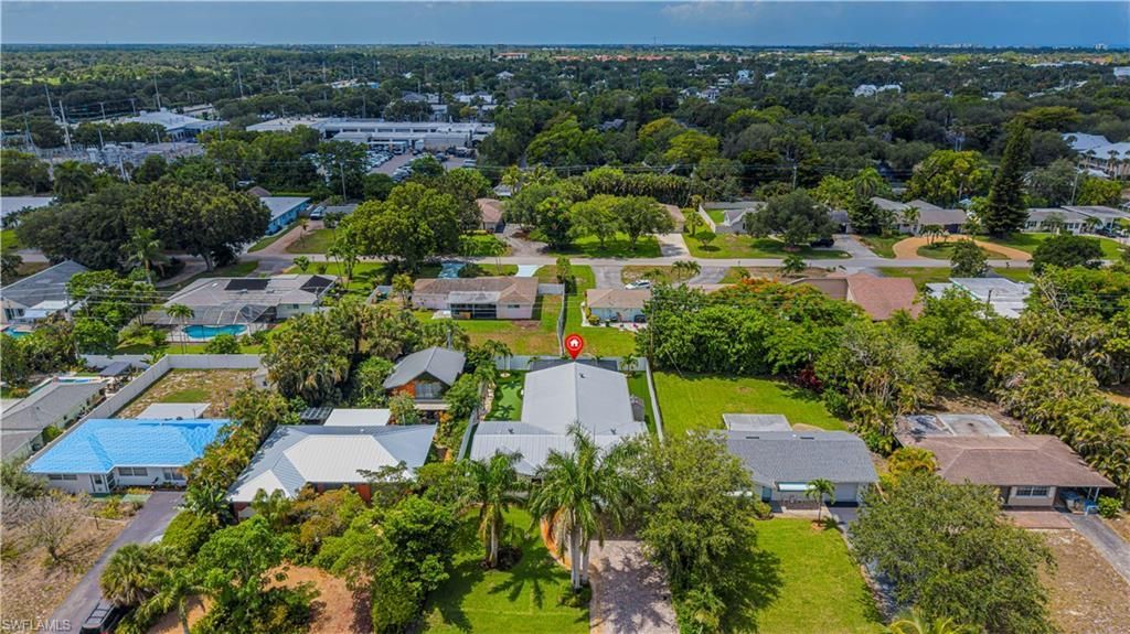 1300 Hilltop Dr, Naples, FL 34103 Photo