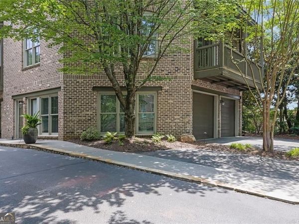 120 Green Oak Drive, UNIT #3, Roswell, GA 30075