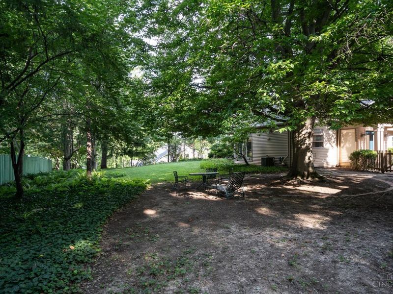 168 Fleming Road, Wyoming, OH 45215 Photo 57