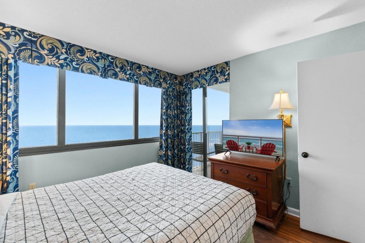 9400 Shore Dr.  Photo 16