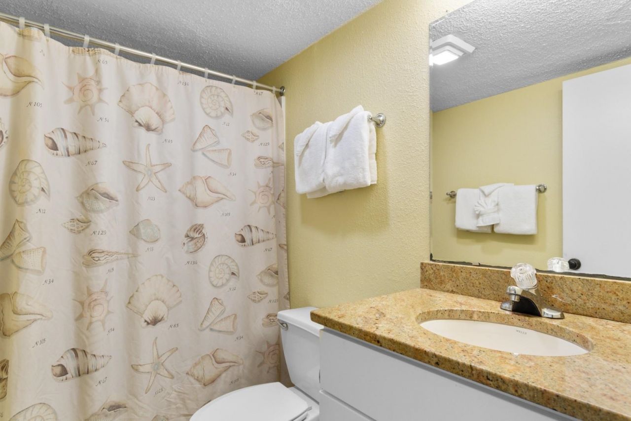 9400 Shore Dr.  Photo 24