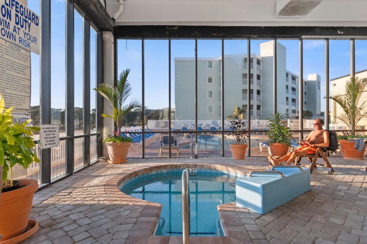 9400 Shore Dr.  Photo 37