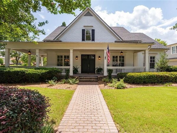 300 Horseshoe Bend , Statham, GA 30666
