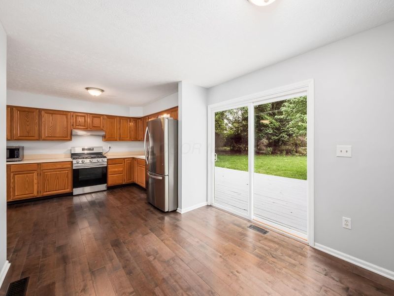 106 E Muskingum Drive, Powell, OH 43065 Photo 14