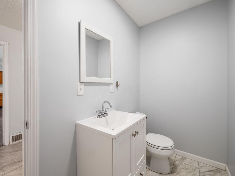 106 E Muskingum Drive, Powell, OH 43065 Photo 17