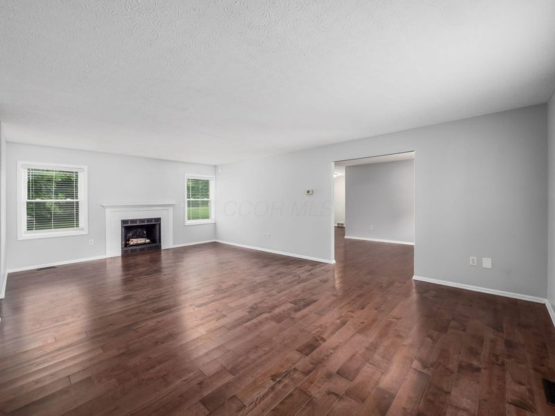 106 E Muskingum Drive, Powell, OH 43065 Photo 5