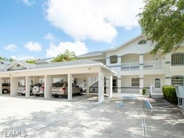615 Rose Garden RD, Unit 10, CAPE CORAL, FL 33914