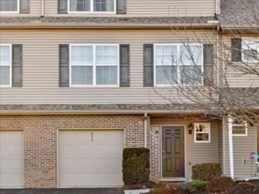 233 Thrush Drive, Hummelstown, PA 17036 Main Photo