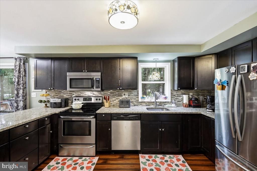 110 GUMWOOD LANE , KUNKLETOWN, PA 18058