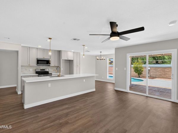 12629 N ROSEWOOD Avenue, Phoenix, AZ 85029
