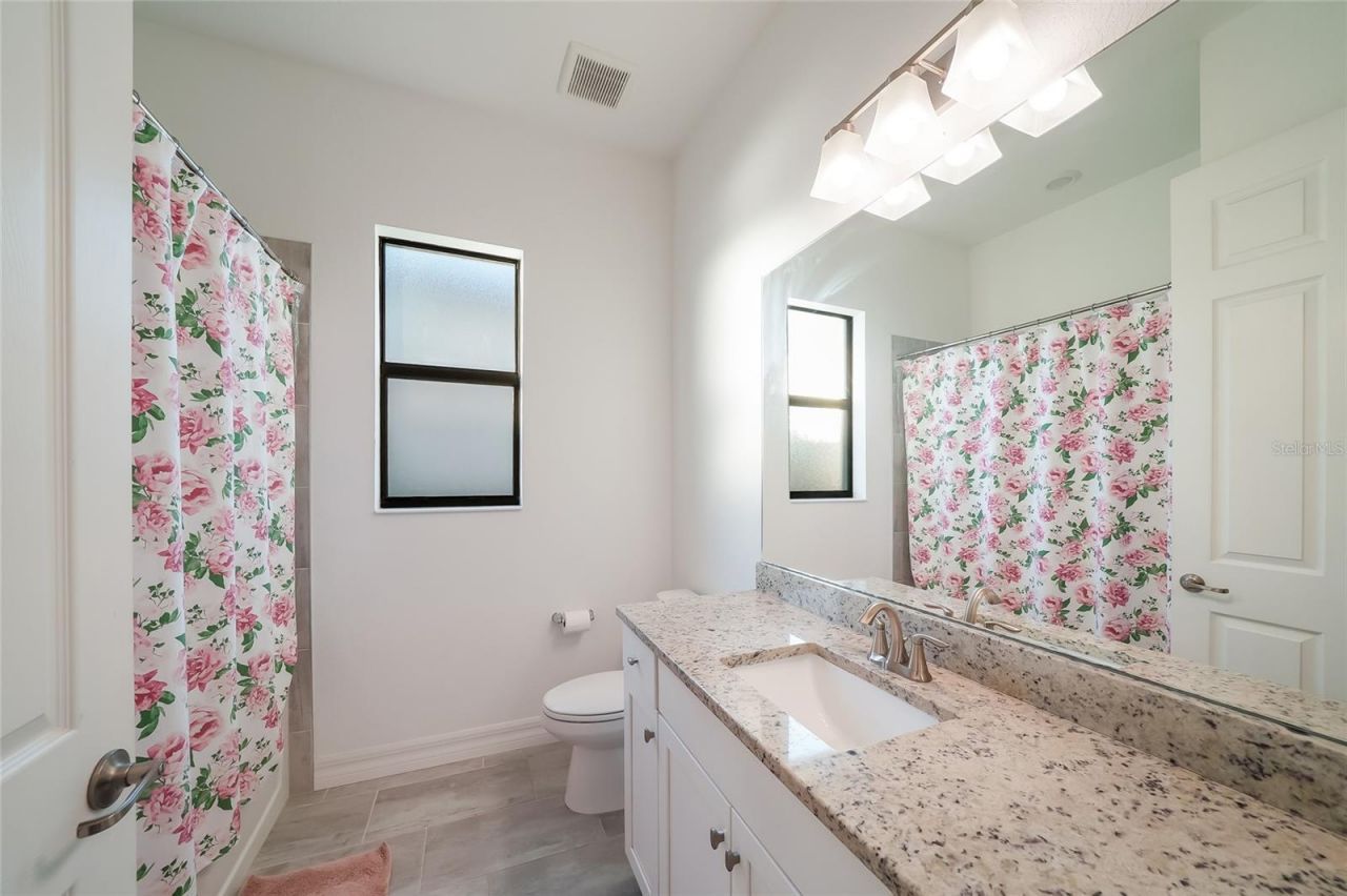 17528 Polo Trail , Lakewood Ranch, FL 34211 Photo