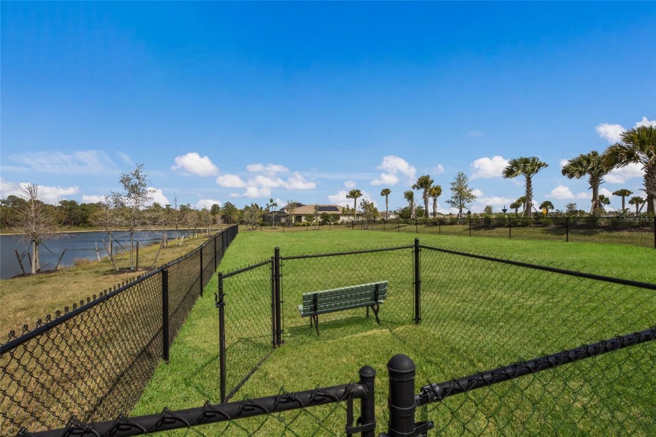 17528 Polo Trail , Lakewood Ranch, FL 34211 Photo