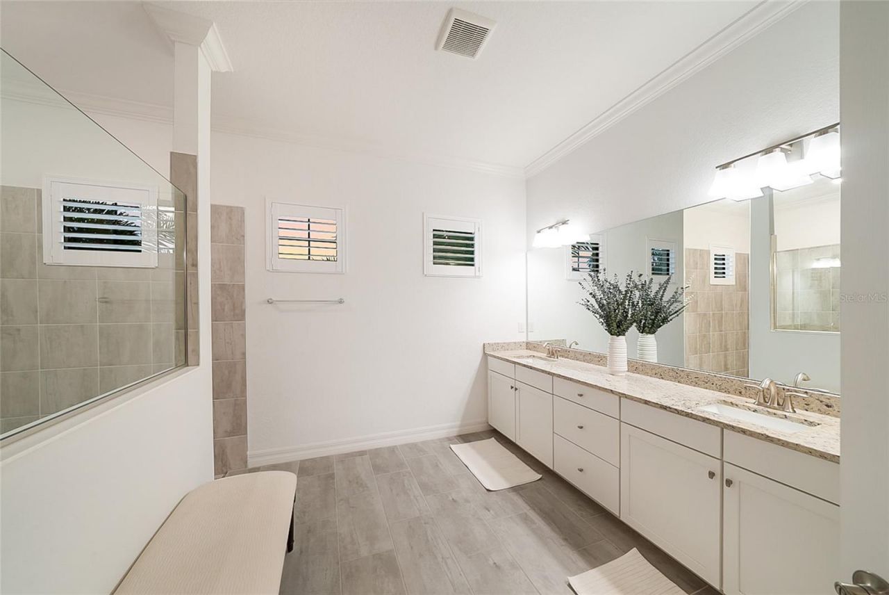 17528 Polo Trail , Lakewood Ranch, FL 34211 Photo