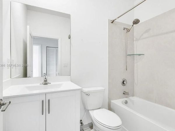 21071 NE 8th Ave , Unit 21071, Miami, FL 33179