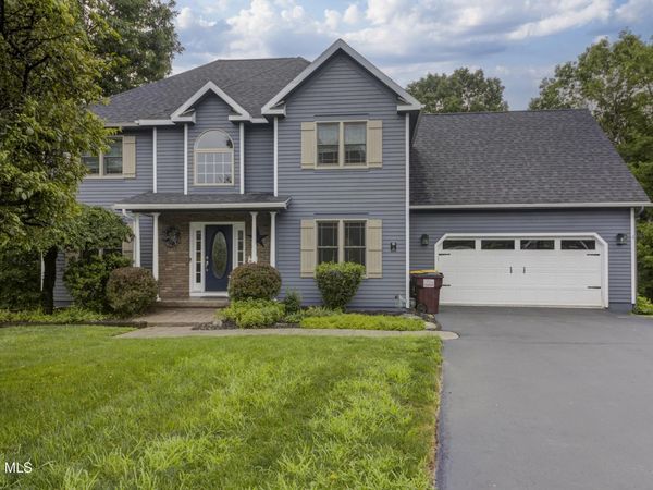 3 Tyler Drive, East Greenbush, NY 12061