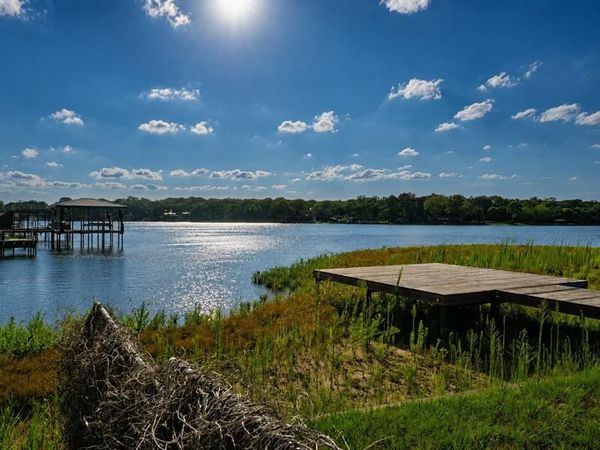 174 Lynn Creek Circle, Mabank, TX 75156