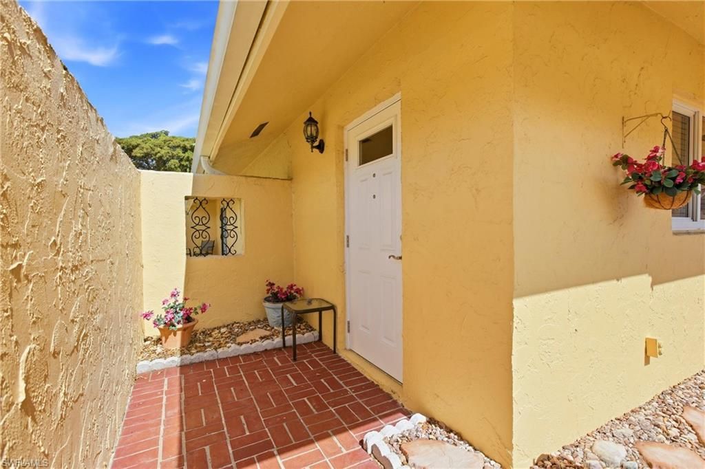 180 Harrison Rd , Unit 3, Naples, FL 34112 Photo