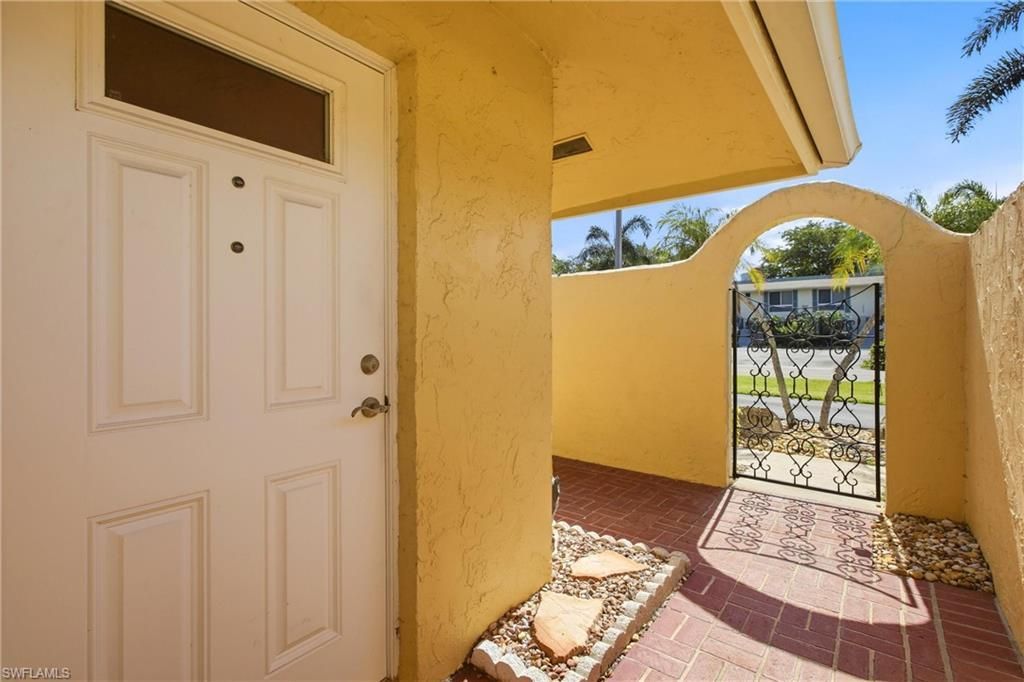 180 Harrison Rd, Unit 3, Naples, FL 34112 Photo