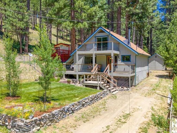 388 Pine Street , Clio, CA 96106