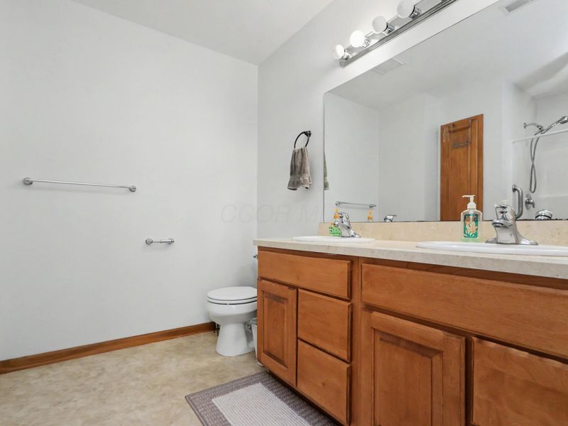 2357 Deerfield Lane, Ontario, OH 44906 Photo 14