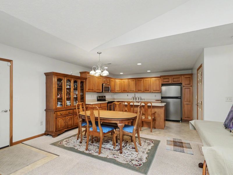 2357 Deerfield Lane, Ontario, OH 44906 Photo 6