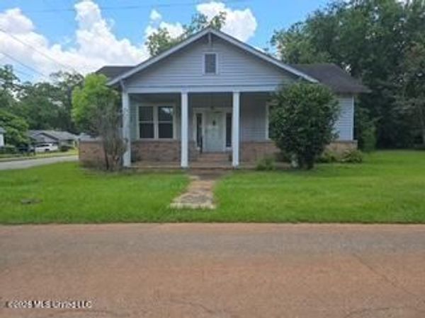 825 Church Street, Lucedale, MS 39452