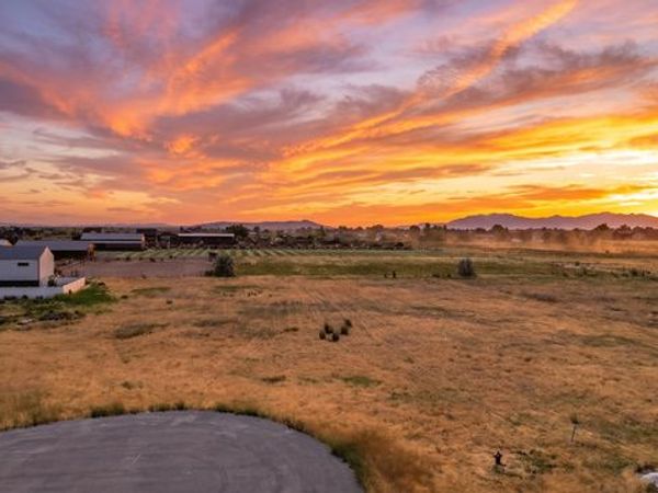 5752 W 2425 N, Unit 4, Hooper, UT 84315