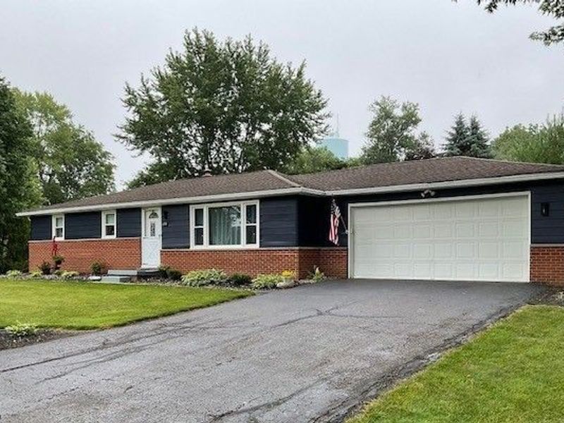 679 W Florida Avenue, Sebring, OH 44672 Photo 1