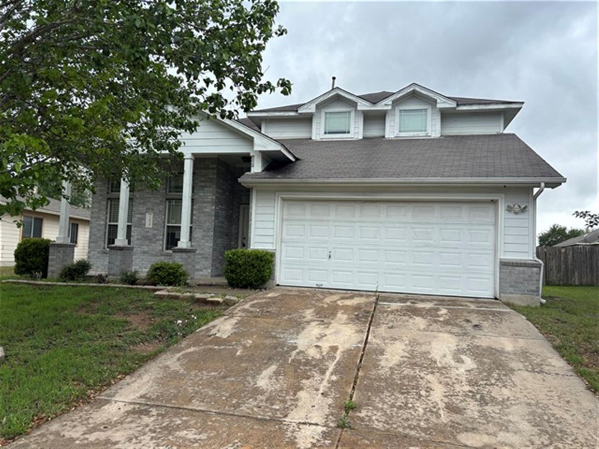 12828 Starbrimson Trl, Elgin, TX 78621 Main Photo