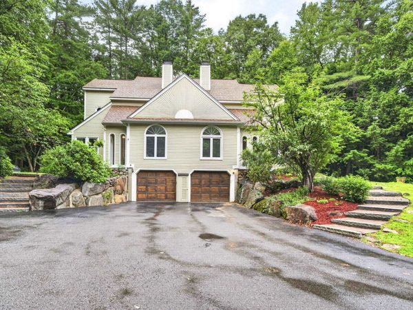 12 Ryan Road, Unit B, Goffstown, NH 03045