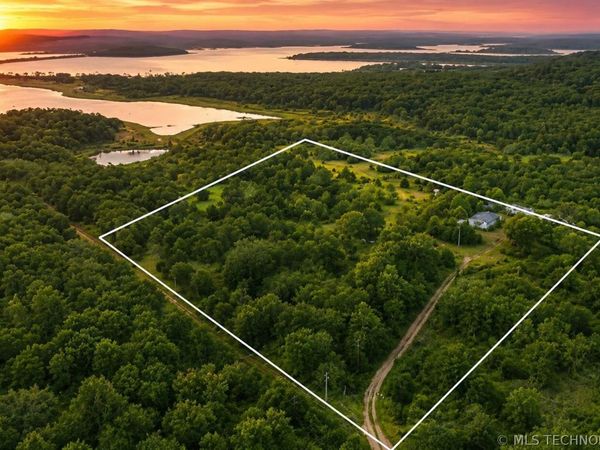 2531 County Road , Hominy, OK 74035