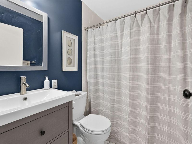 2562 Scioto View Lane, Unit F, Columbus, OH 43221 Photo 21