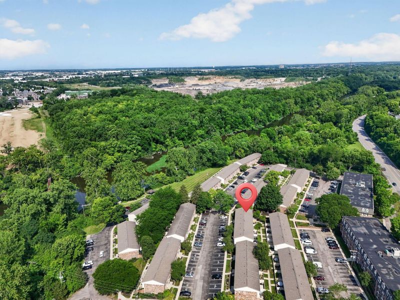 2562 Scioto View Lane, Unit F, Columbus, OH 43221 Photo 31