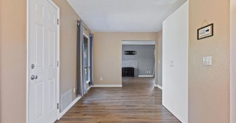 3410 Jutewood Ct, Sacramento, CA 95827 Photo