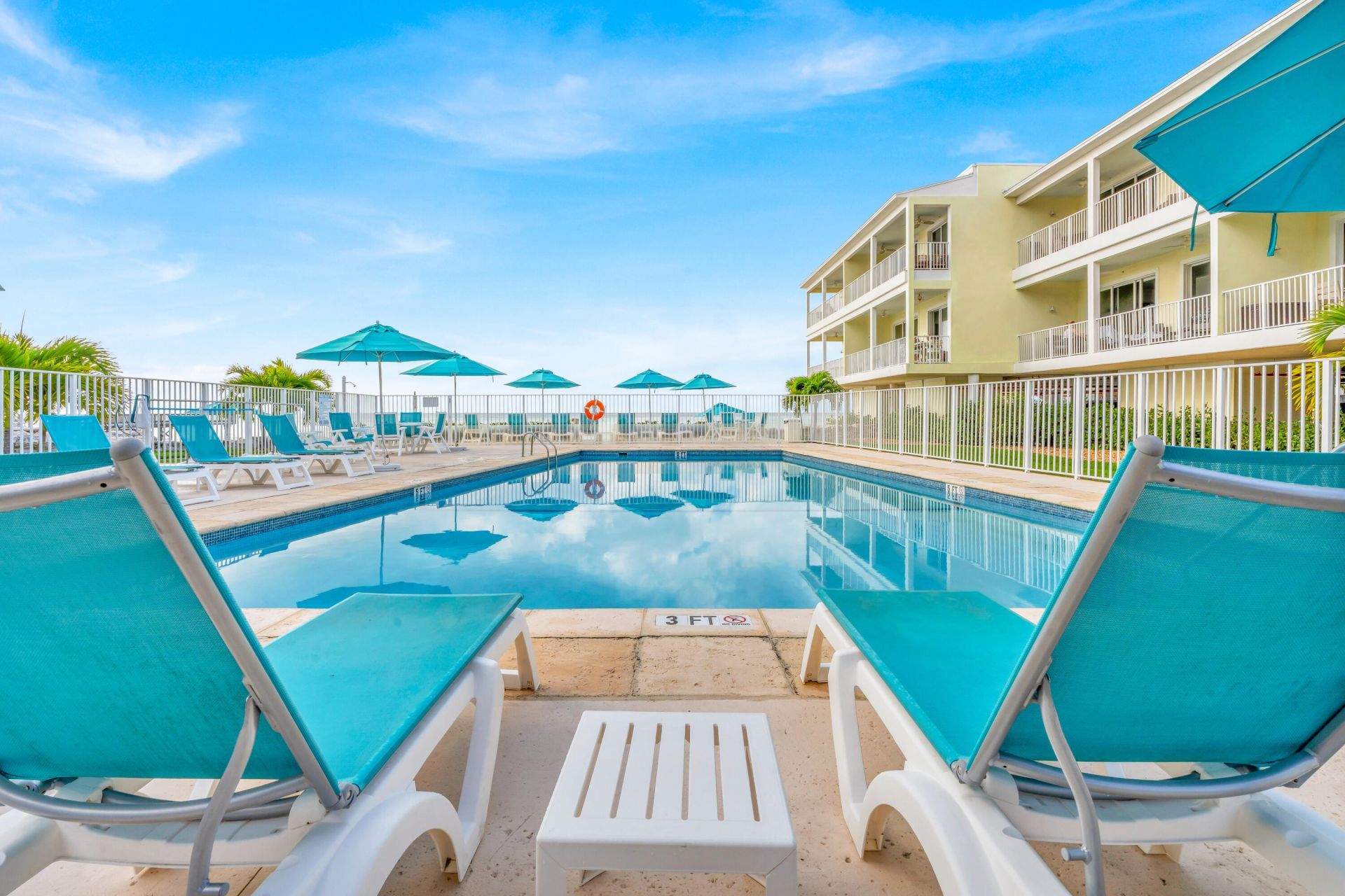 501 E Ocean Drive, Unit 28, Key Colony, FL 33051 Photo