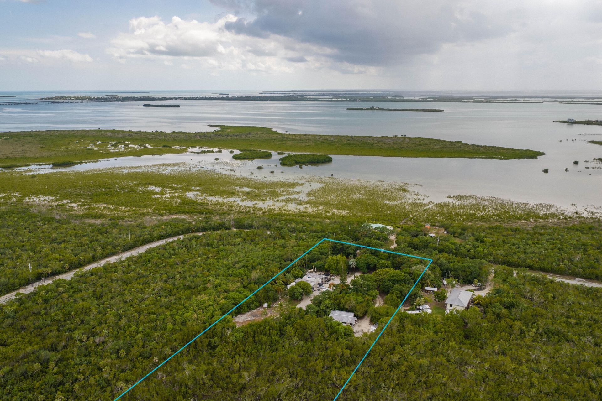 2231 Middle Torch Road, Middle Torch Key, FL 33042 Photo