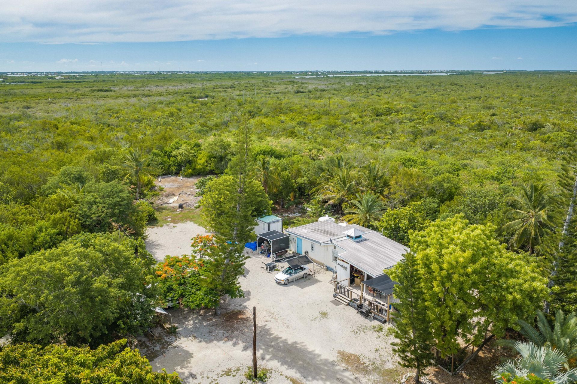 2231 Middle Torch Road, Middle Torch Key, FL 33042 Photo