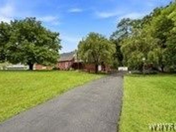 3 Maple Avenue , Elba, NY 14058